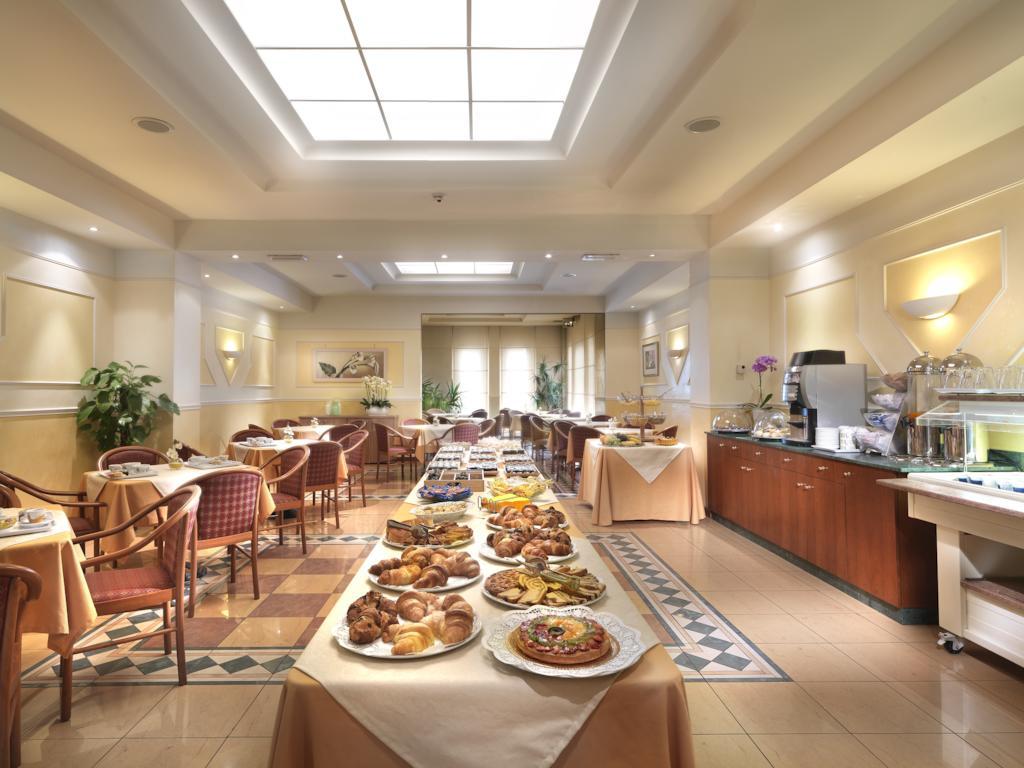 Piramidi Hotel Torri di Quartesolo Esterno foto